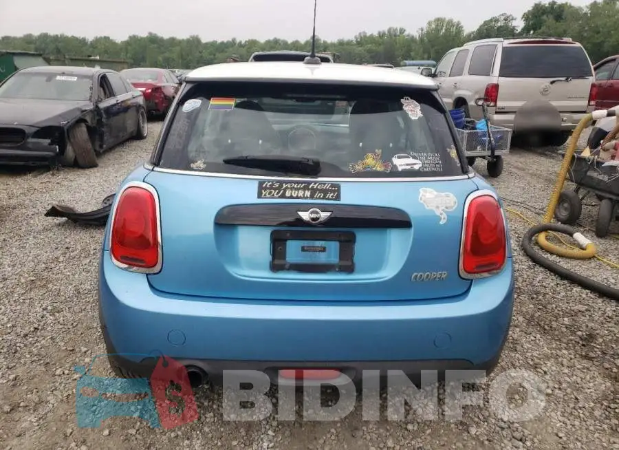 WMWXP5C56G3B76381 Photo# 6