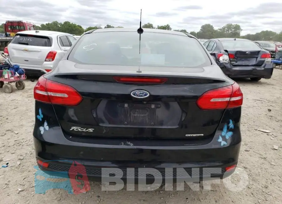 1FADP3E24FL260990 Photo# 6
