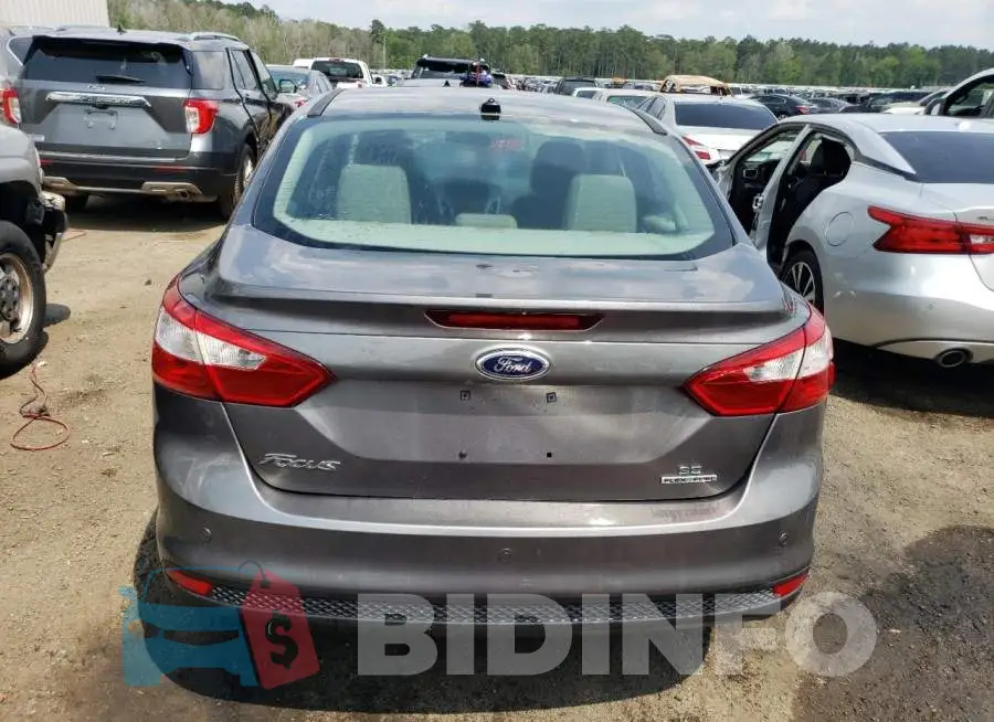 1FADP3F22EL345615 Photo# 6