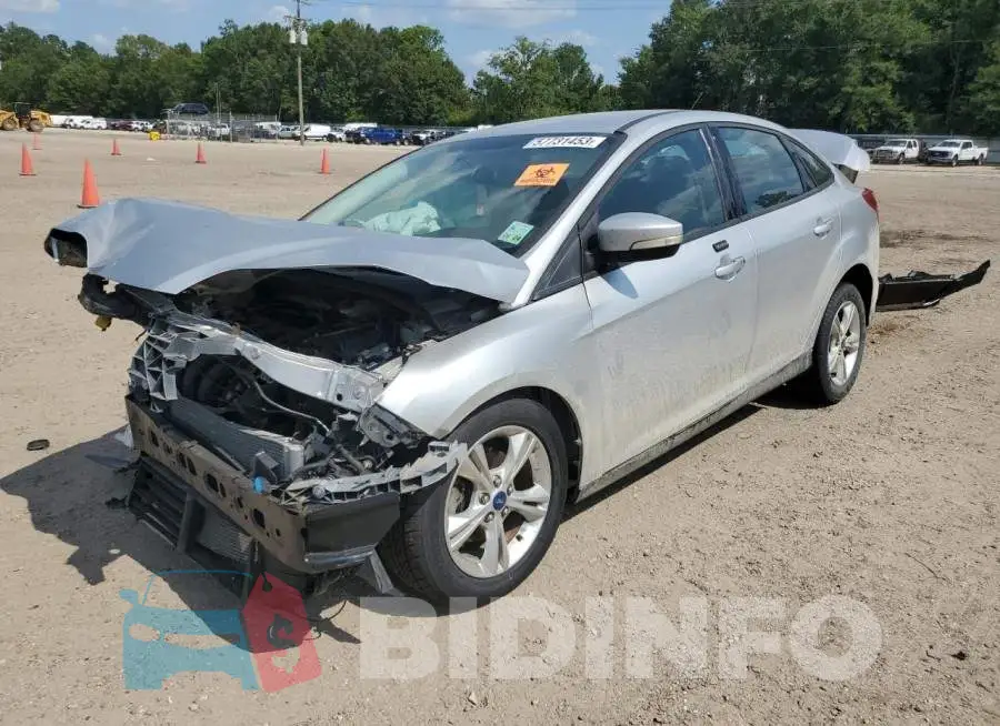 1FADP3F27EL153977 Photo# 1