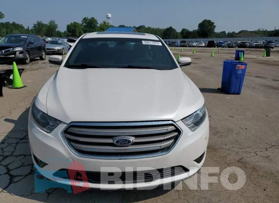 1FAHP2E89FG130115 Photo# 5