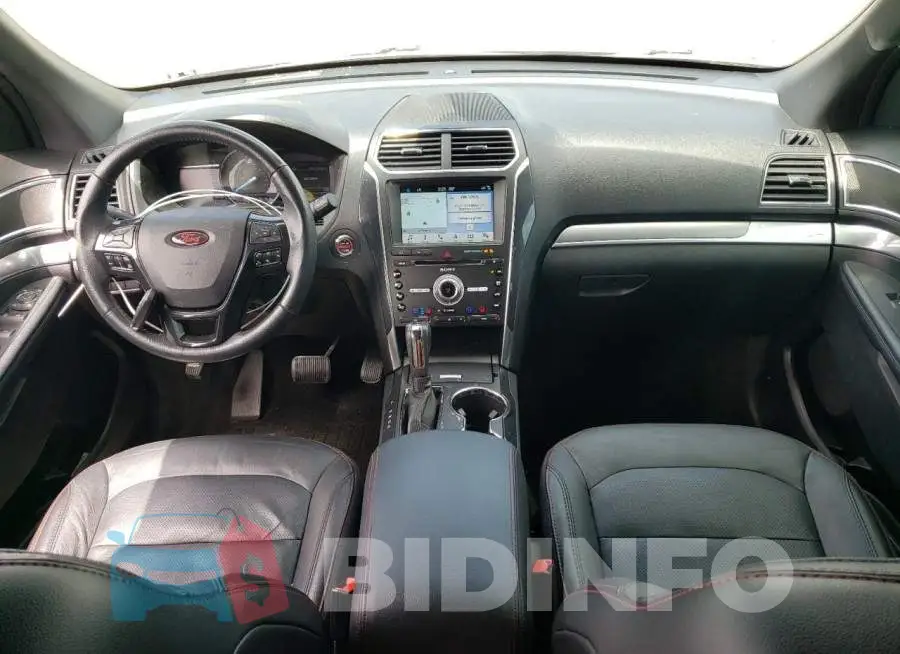 1FM5K8GT8JGB64552 Photo# 8