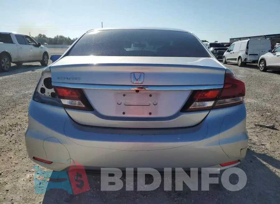 19XFB2F82EE079974 Photo# 6