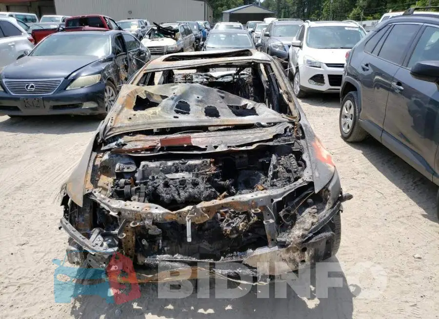 2HGFB6E55EH701536 Photo# 5