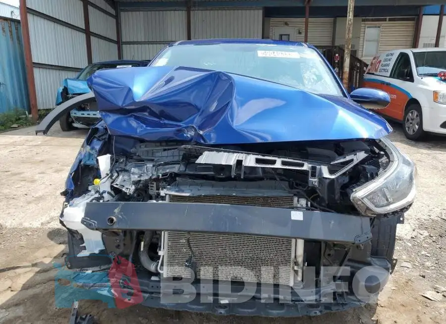 3KPC24A67ME143137 Photo# 5