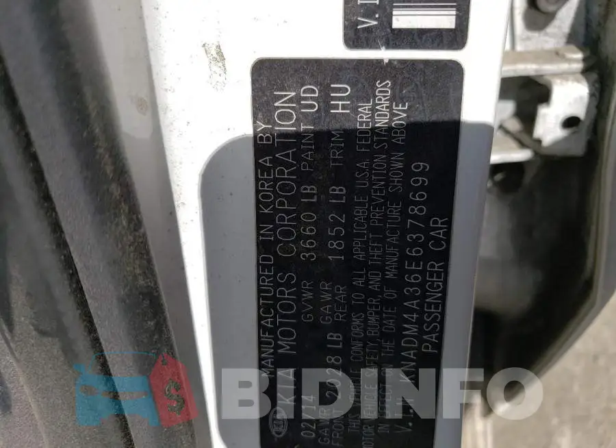KNADM4A36E6378699 Photo# 12