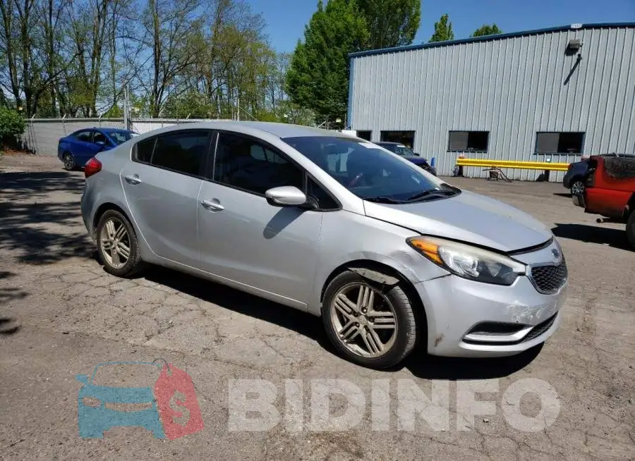 KNAFK4A63F5423808 Photo# 4