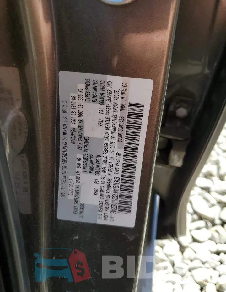3MZBN1V32JM161643 Photo# 12