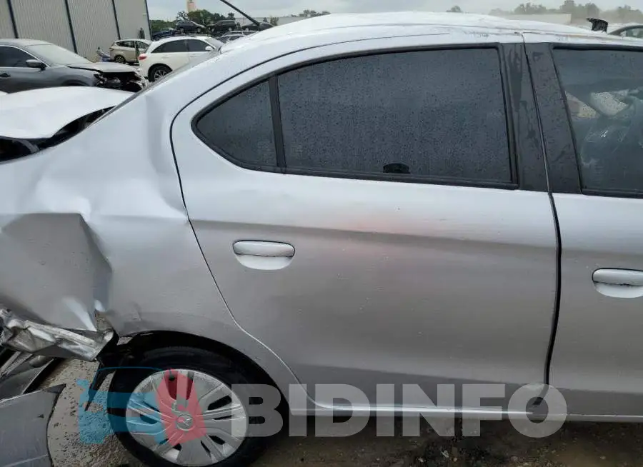 ML32F3FJ4HHF09245 Photo# 10
