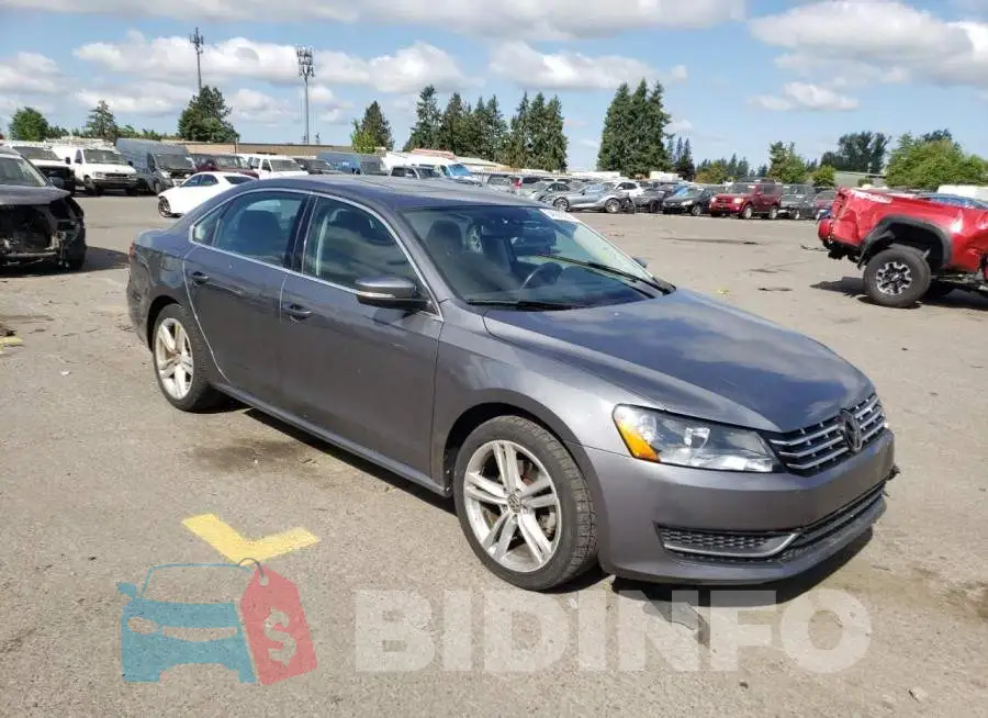 1VWBN7A38EC079531 Photo# 4