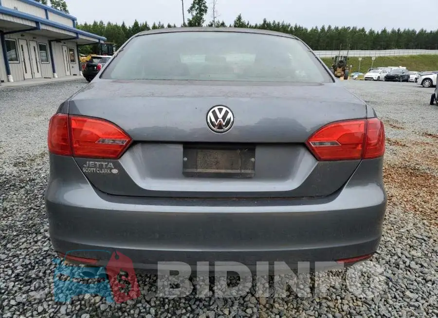3VW2K7AJ9EM210116 Photo# 6