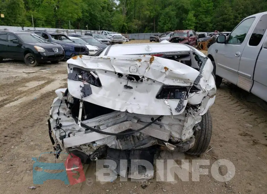 19UUB2F34JA012142 Photo# 6