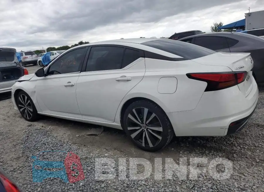 1N4BL4CV3KC166308 Photo# 2