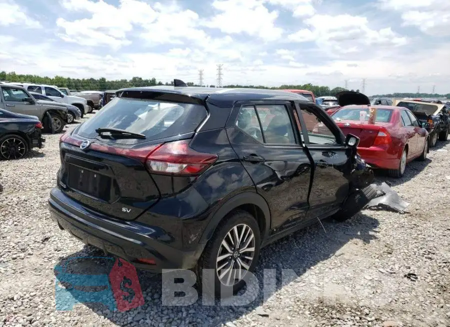 3N1CP5CV2ML472757 Photo# 3