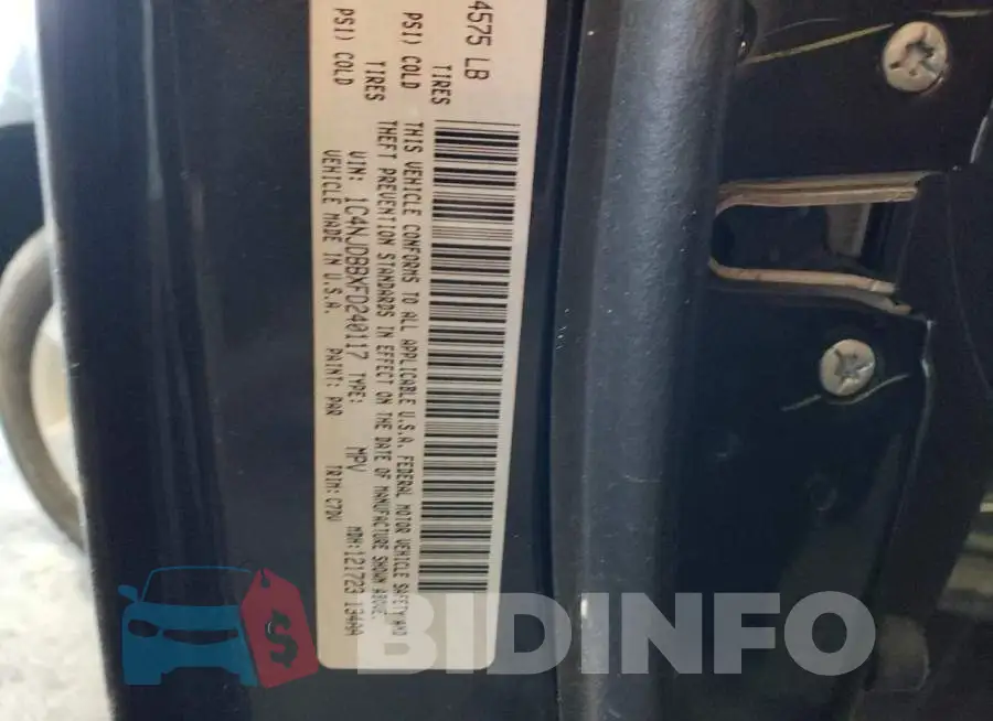 1C4NJDBBXFD240117 Photo# 14