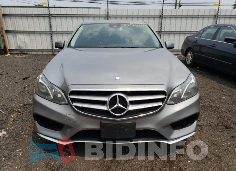 WDDHF8JBXEA900069 Photo# 5