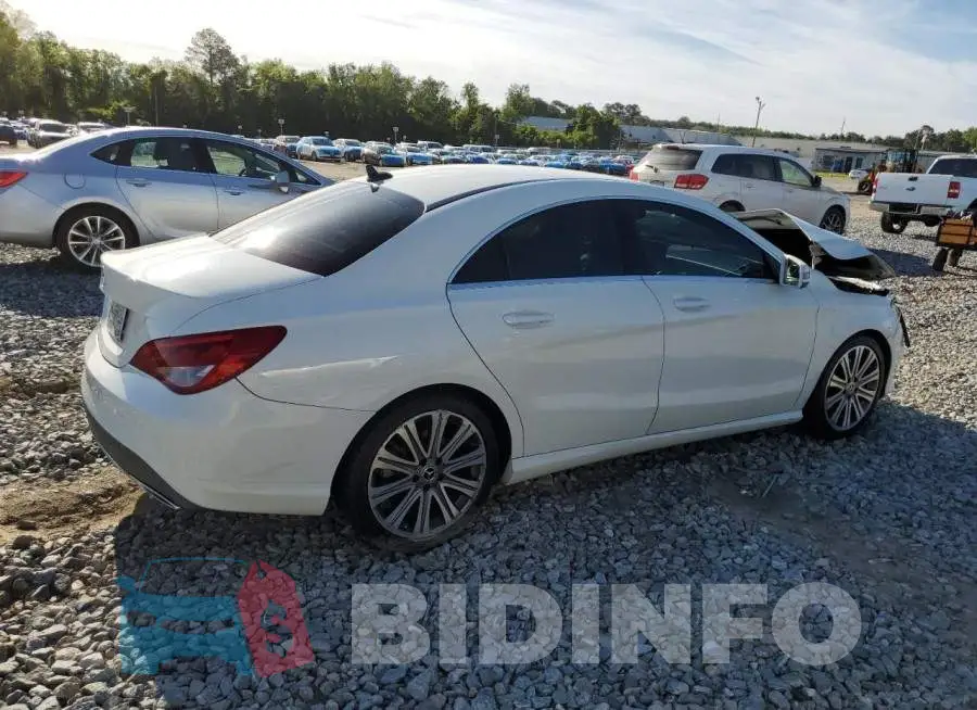 WDDSJ4EB0JN590802 Photo# 3