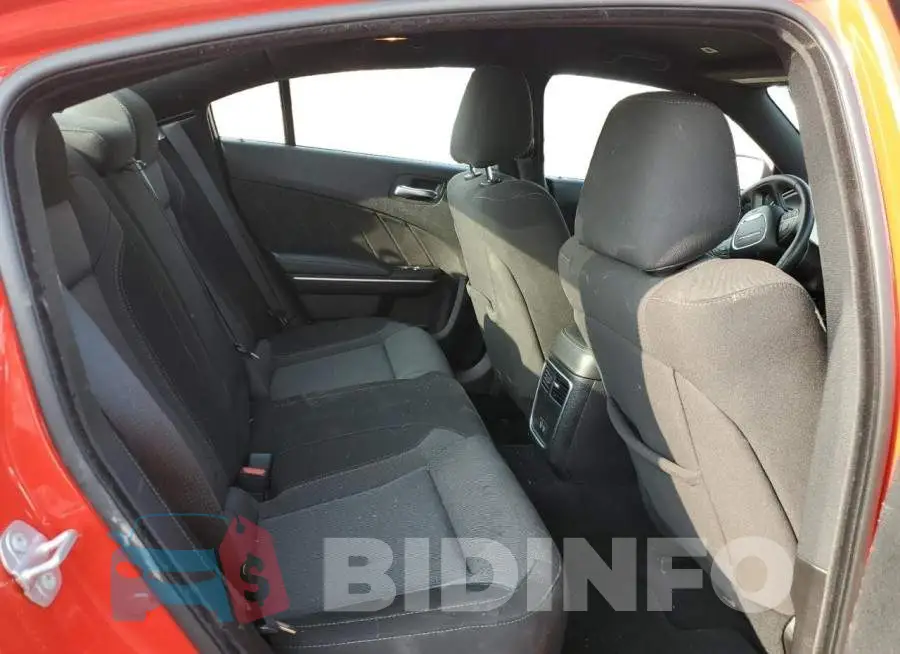 2C3CDXBG6NH207715 Photo# 10