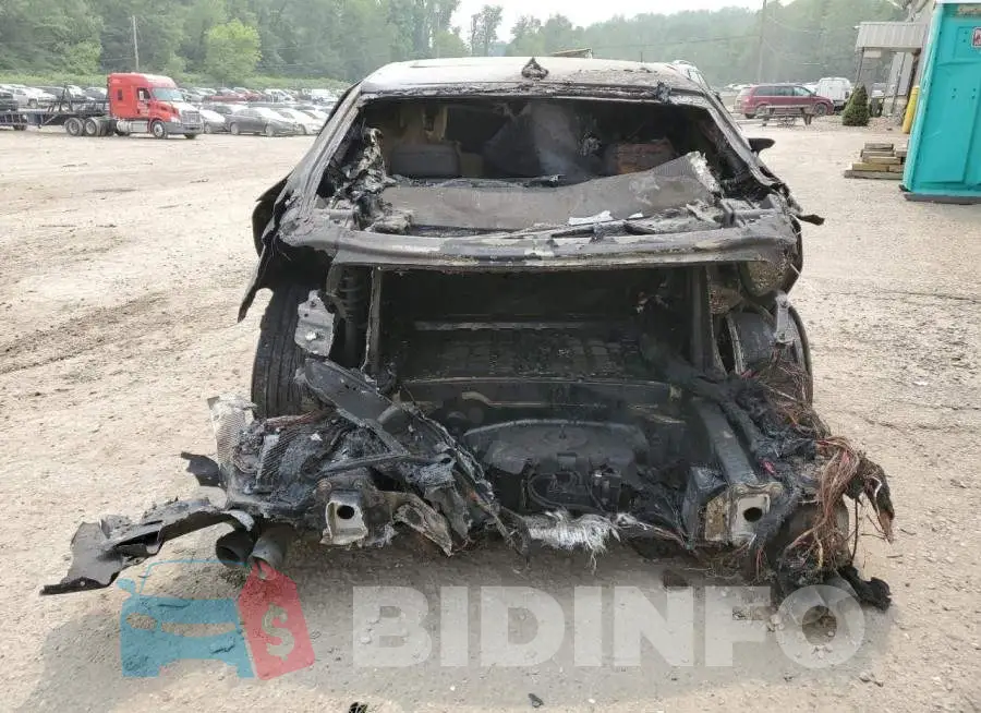1G6KD5RS8JU159361 Photo# 6