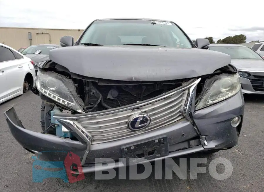 2T2ZB1BA7FC002626 Photo# 5