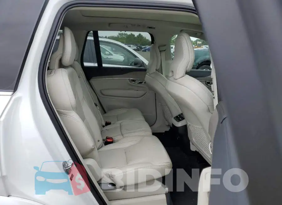 YV4A22PL8N1841721 Photo# 10