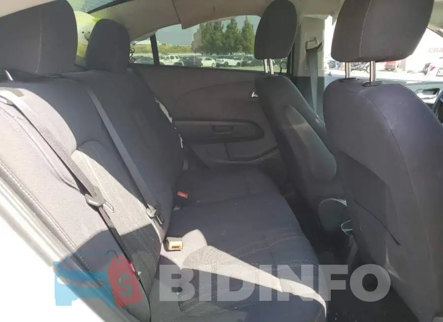 1G1JC5SHXE4186974 Photo# 10