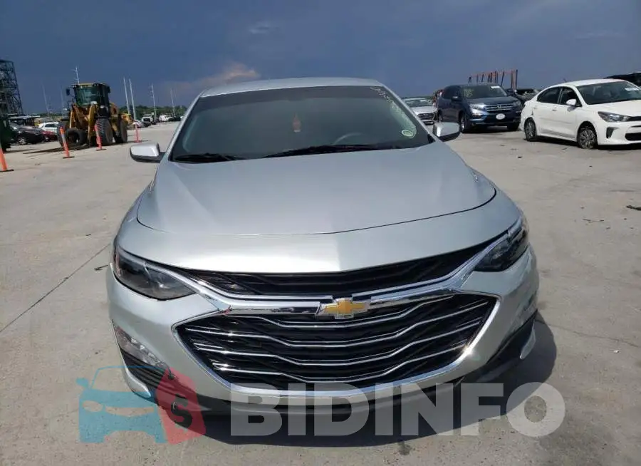 1G1ZD5ST4KF107528 Photo# 5