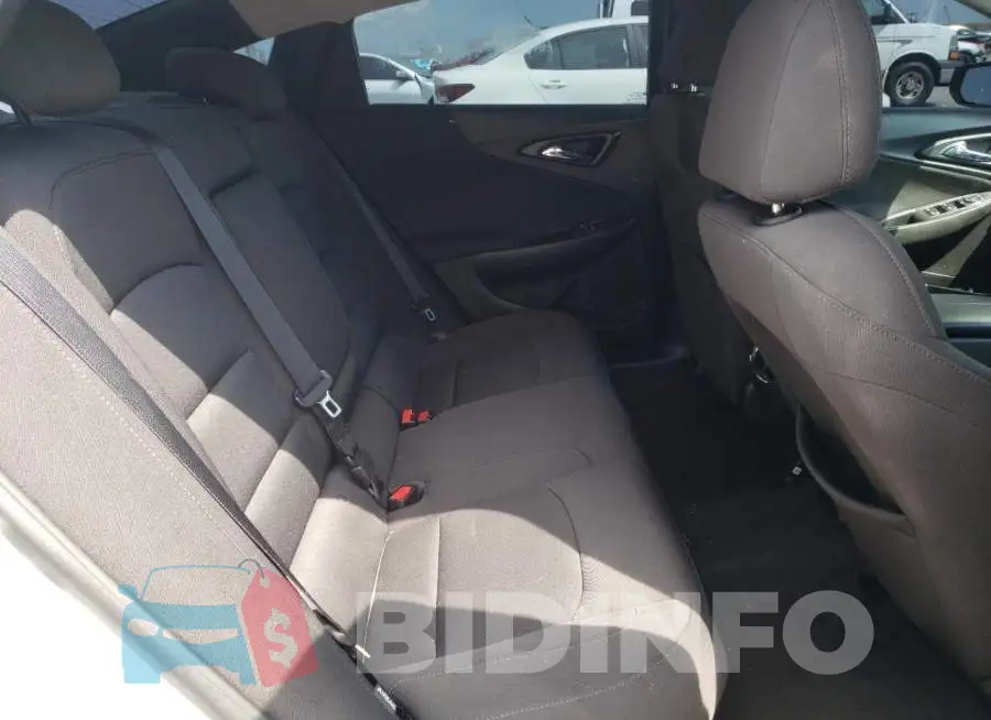 1G1ZD5ST4KF107528 Photo# 10