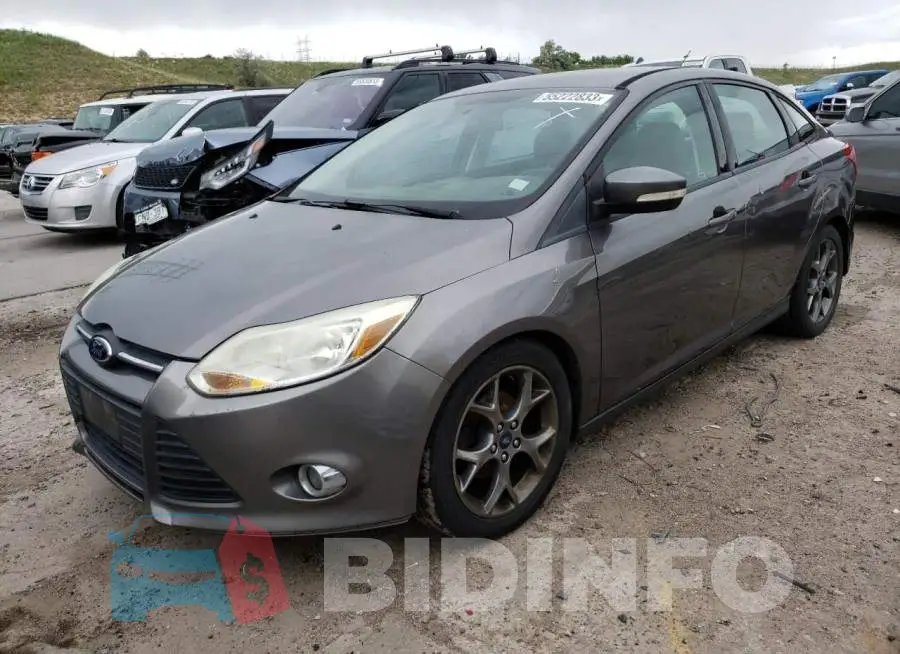1FADP3F22EL131899 Photo# 1