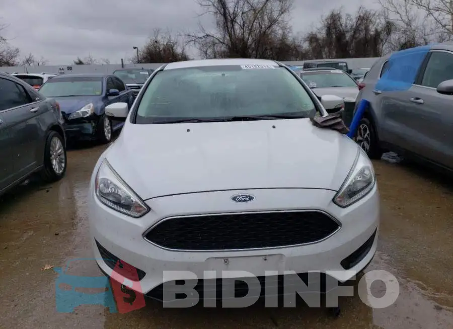 1FADP3F22FL376025 Photo# 5