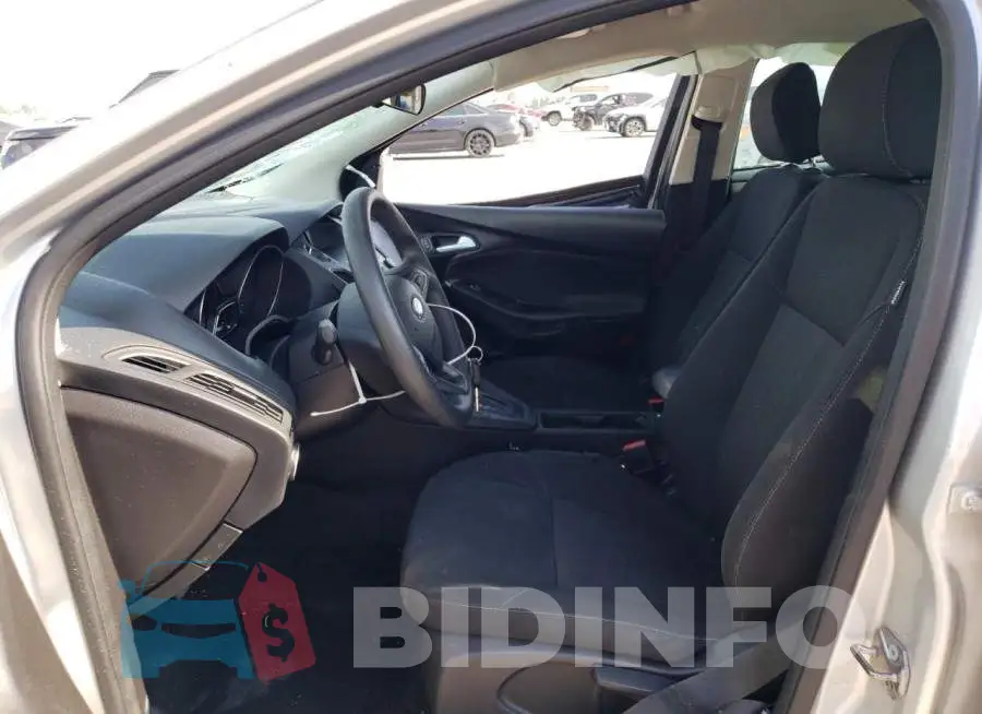 1FADP3K22FL384664 Photo# 7