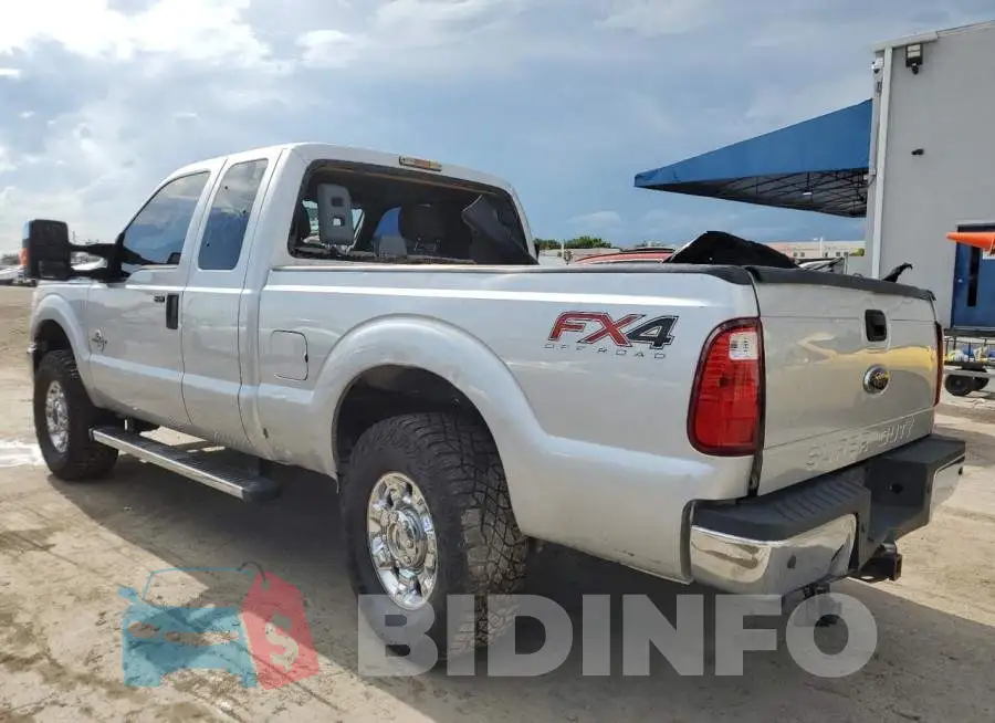 1FT7X2BT2EEA03621 Photo# 2