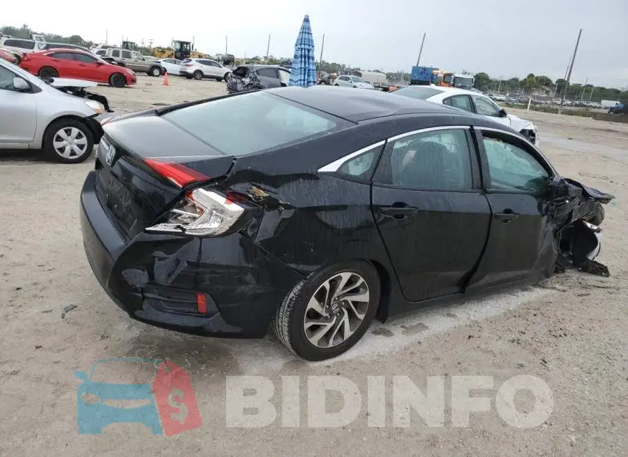 19XFC2F78GE072342 Photo# 3