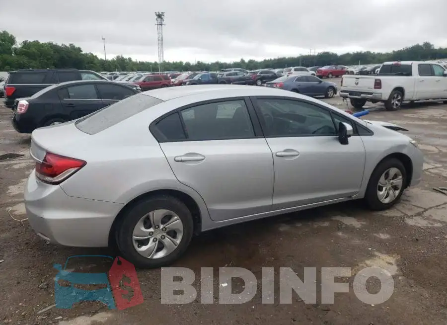 2HGFB2F59FH561113 Photo# 3