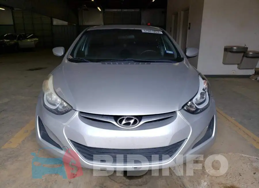 5NPDH4AE5FH555095 Photo# 5
