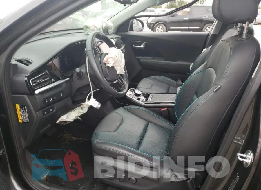 KNDCE3LG5L5081321 Photo# 7