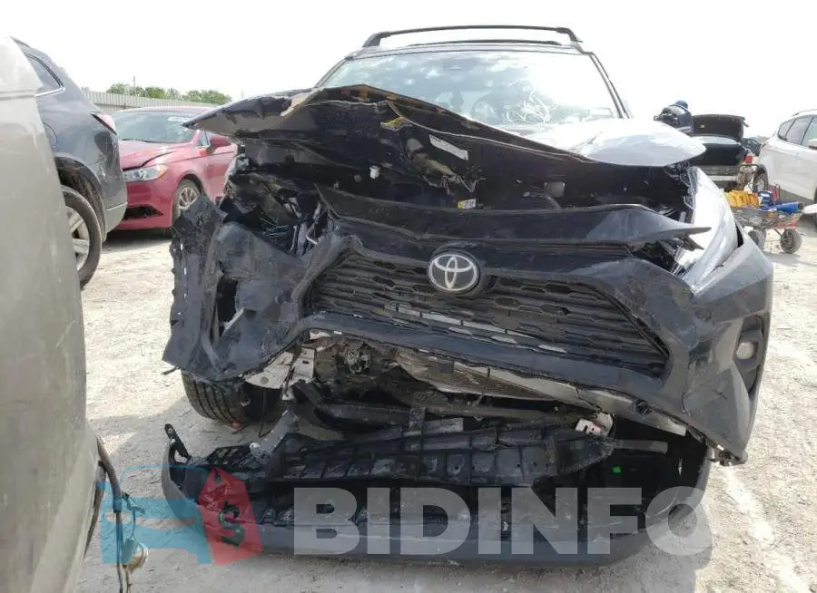 2T3C1RFV2PW255871 Photo# 5