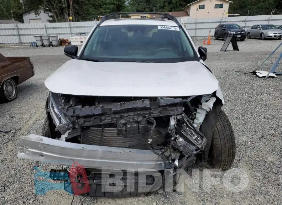 2T3J1RFV1LC134316 Photo# 5