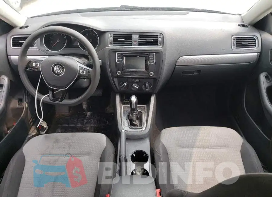 3VW2B7AJ4HM230388 Photo# 8
