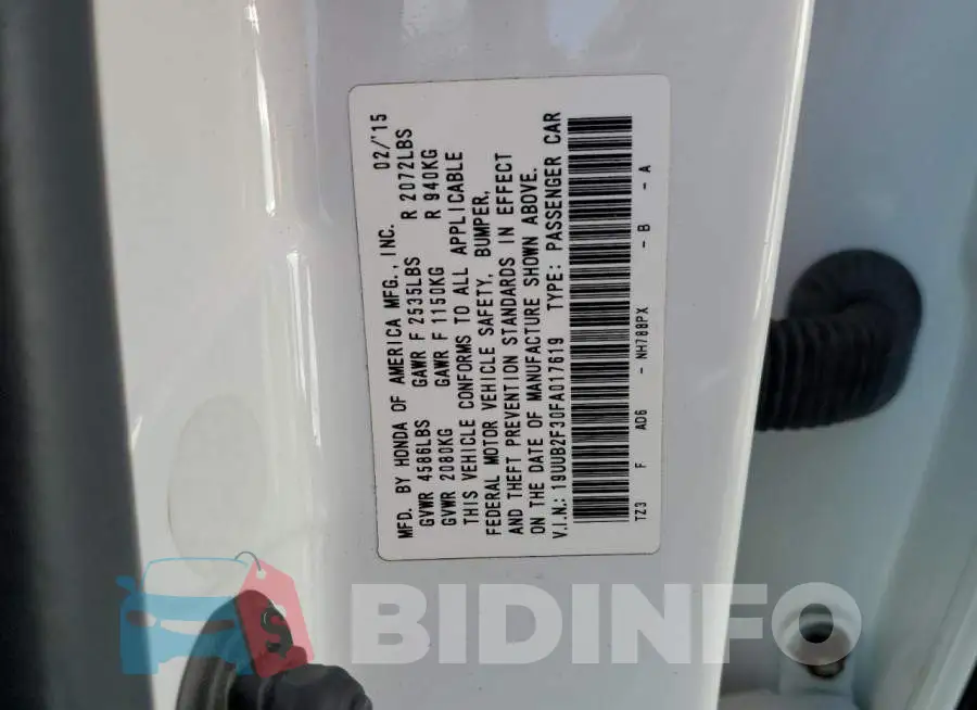 19UUB2F30FA017619 Photo# 12