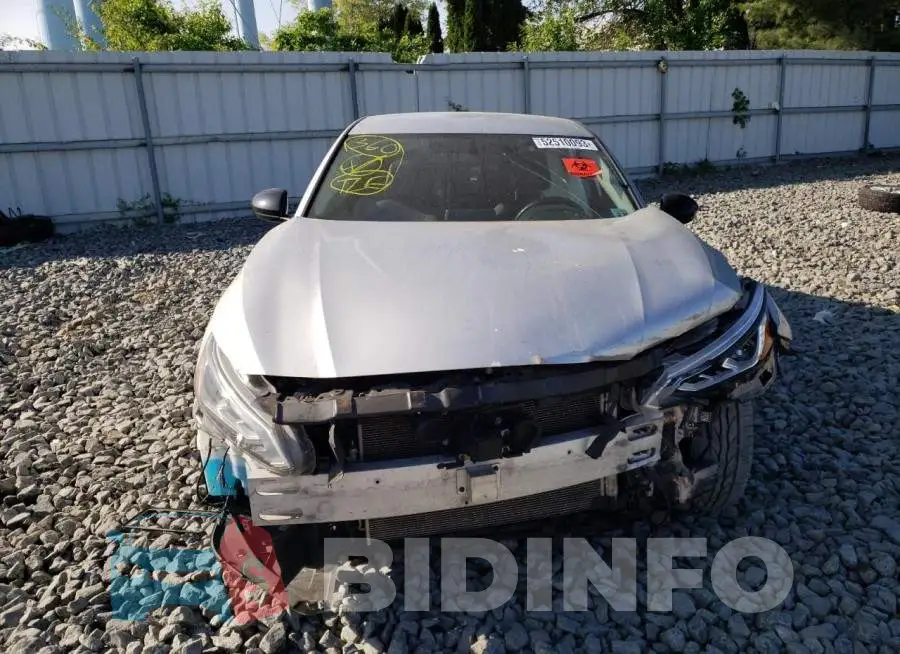 1N4BL4CV9KC126167 Photo# 11