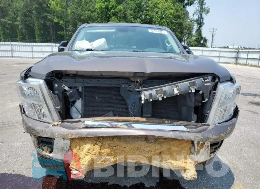1N6BA1F43JN526050 Photo# 5