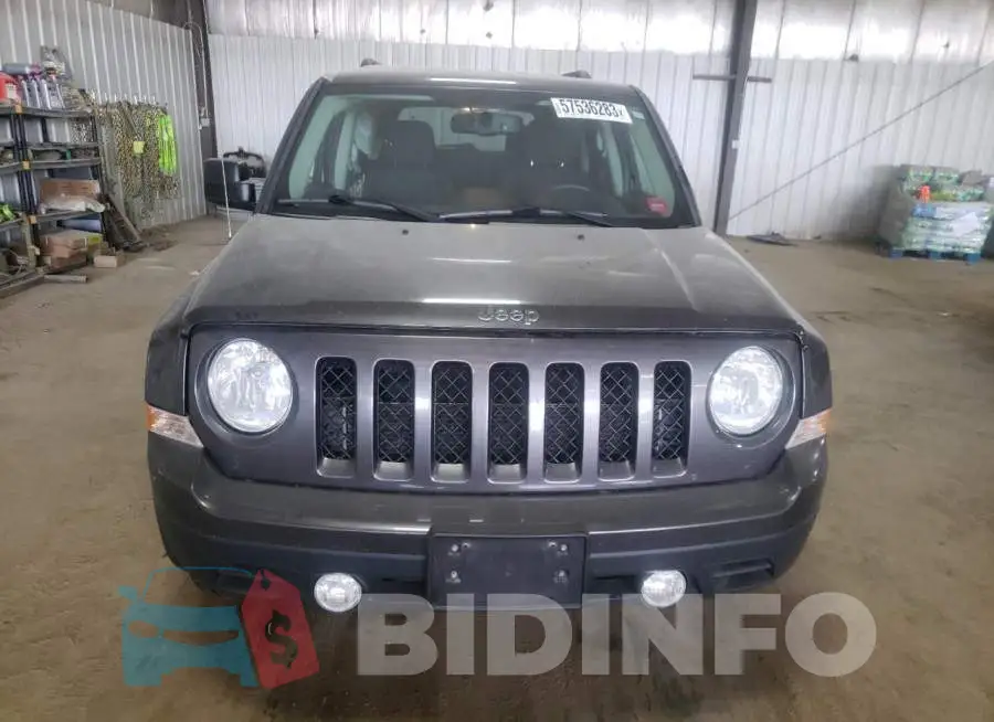 1C4NJRFB3ED820699 Photo# 5