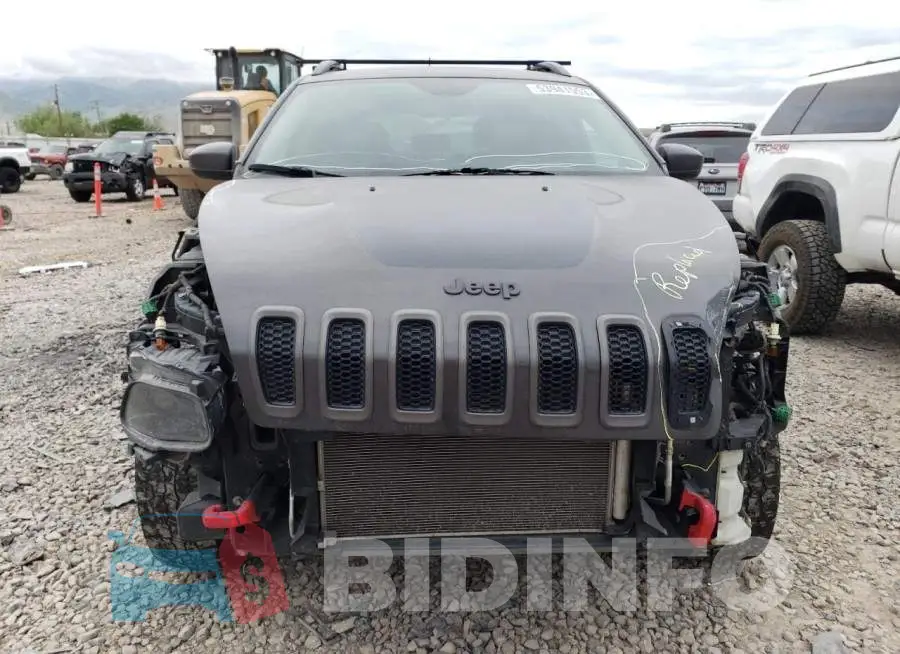 1C4PJMBS8HW615566 Photo# 5