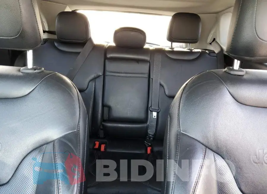 3C4NJDCB5HT681715 Photo# 10