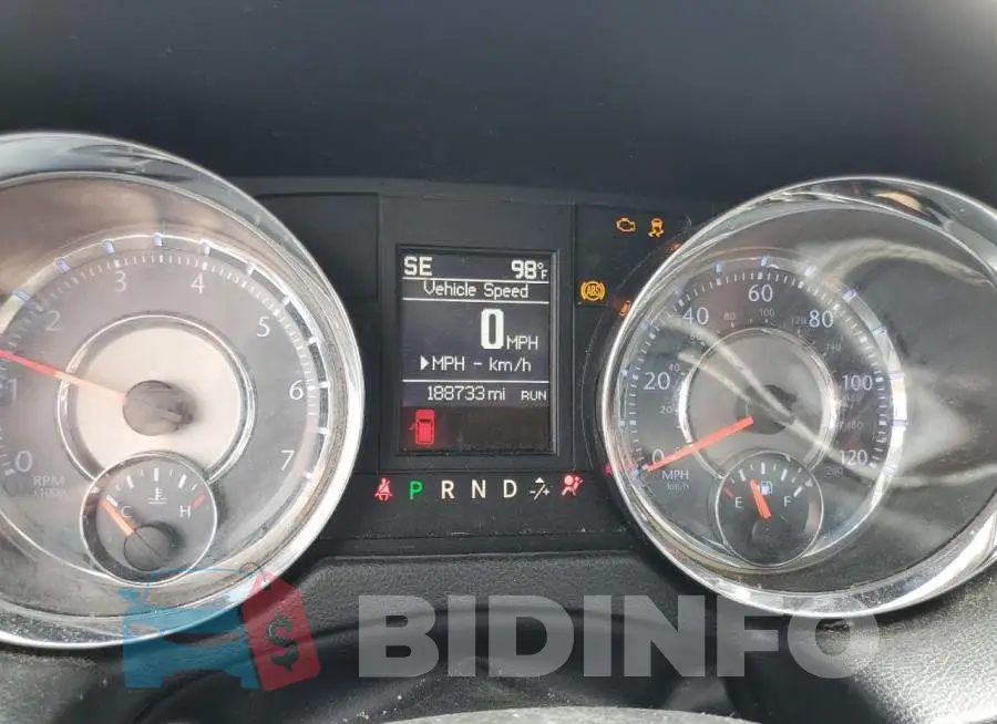2C4RC1BGXER442084 Photo# 9