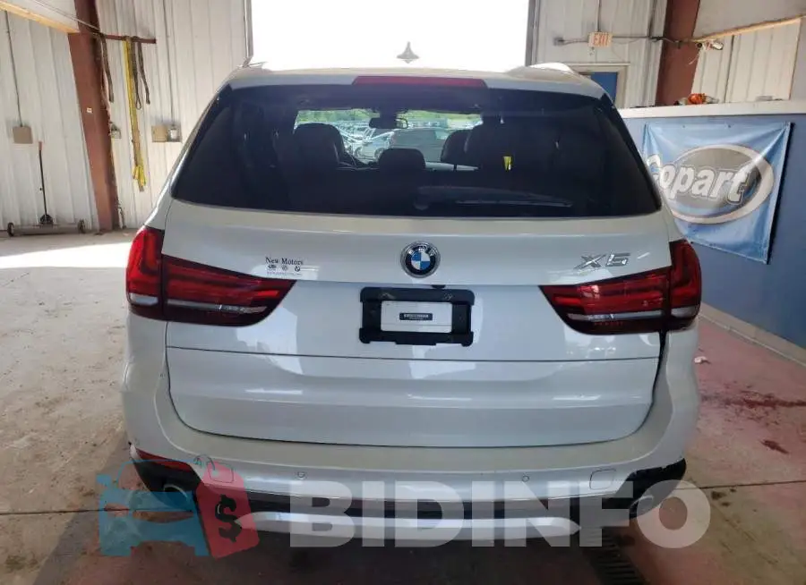 5UXKR0C35H0V84524 Photo# 6
