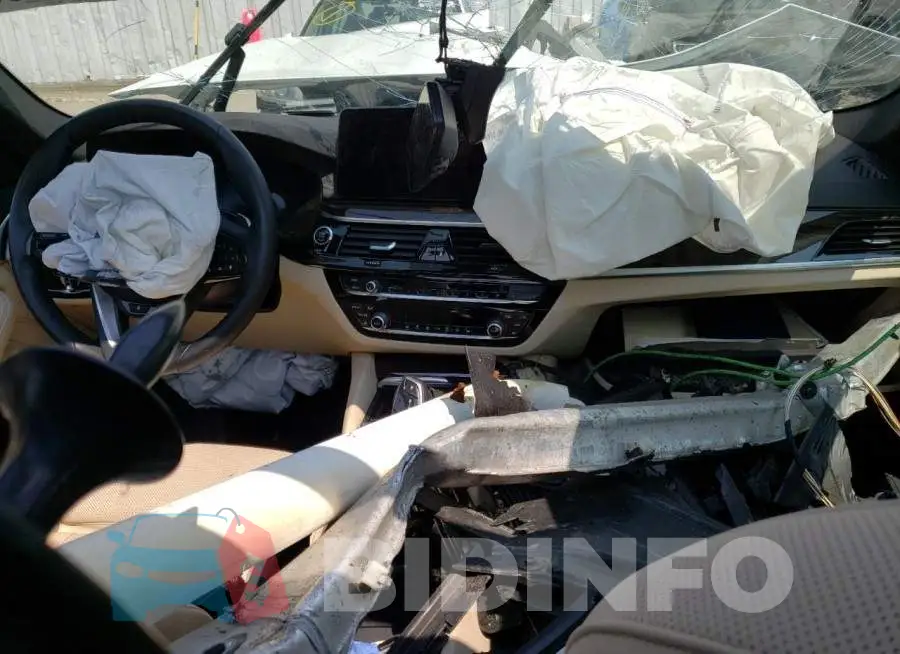 WBA13BJ01MCF96214 Photo# 8