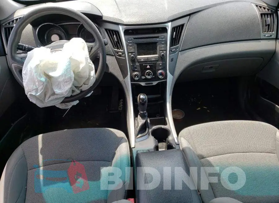 5NPEB4AC8EH944445 Photo# 8