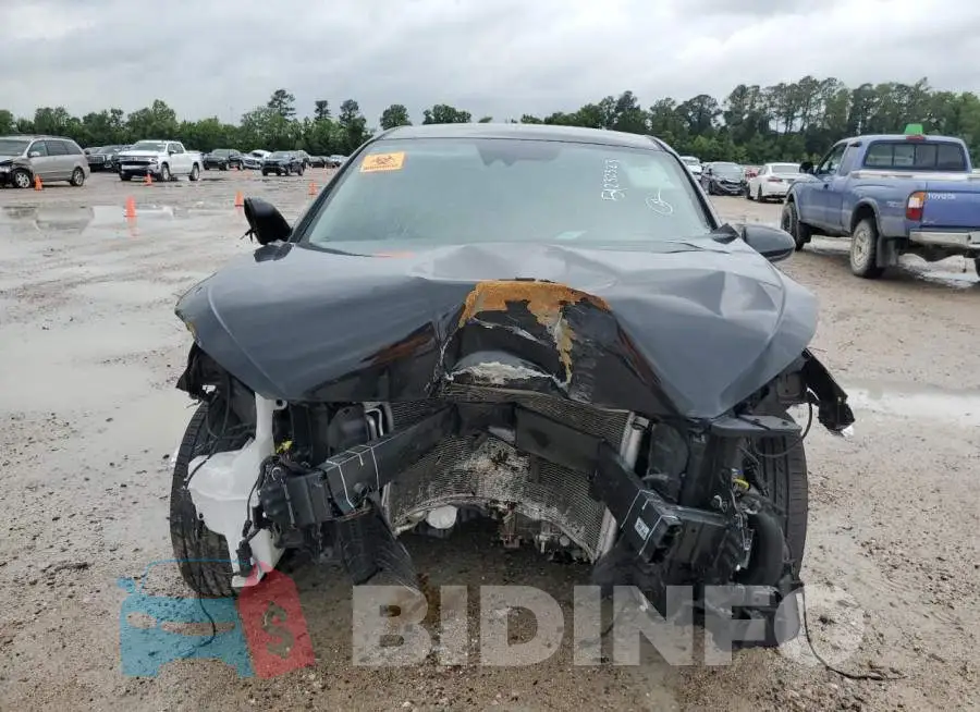 KMHD84LF2LU028067 Photo# 5
